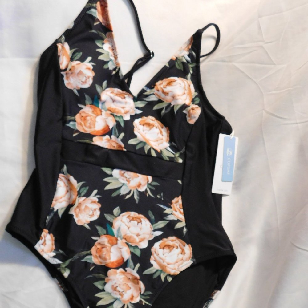 Cupshe One Piece Bathing Suit Black Floral Size Large NEW